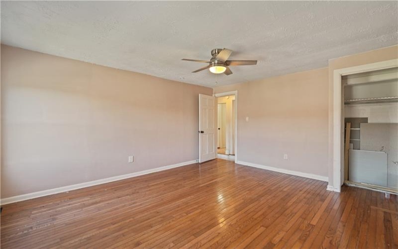 16 CHERRY STREET, Burgettstown, 15021, 3 Bedrooms Bedrooms, 7 Rooms Rooms,2.1 BathroomsBathrooms,Residential,For Sale,CHERRY STREET,1678448