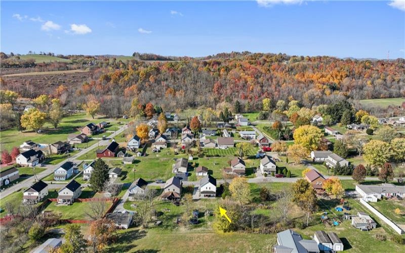 16 CHERRY STREET, Burgettstown, 15021, 3 Bedrooms Bedrooms, 7 Rooms Rooms,2.1 BathroomsBathrooms,Residential,For Sale,CHERRY STREET,1678448