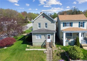 920 3rd St, Jeannette, 15644, 4 Bedrooms Bedrooms, 8 Rooms Rooms,1.1 BathroomsBathrooms,Residential,For Sale,3rd St,1698893