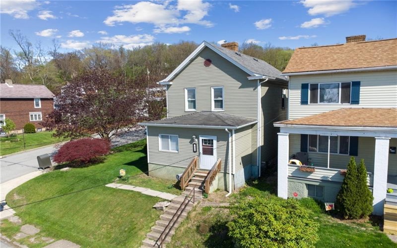 920 3rd St, Jeannette, 15644, 4 Bedrooms Bedrooms, 8 Rooms Rooms,1.1 BathroomsBathrooms,Residential,For Sale,3rd St,1698893
