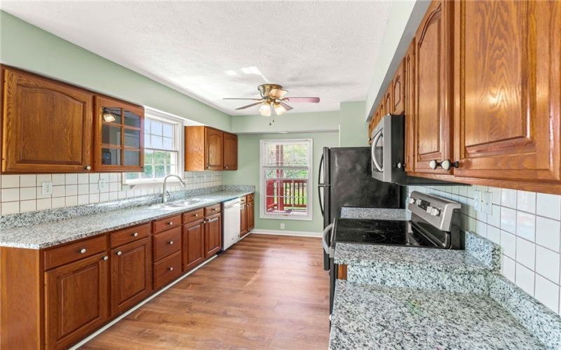 297 Rainey Rd, Eighty Four, 15330, 3 Bedrooms Bedrooms, 7 Rooms Rooms,2 BathroomsBathrooms,Residential,For Sale,Rainey Rd,1698975