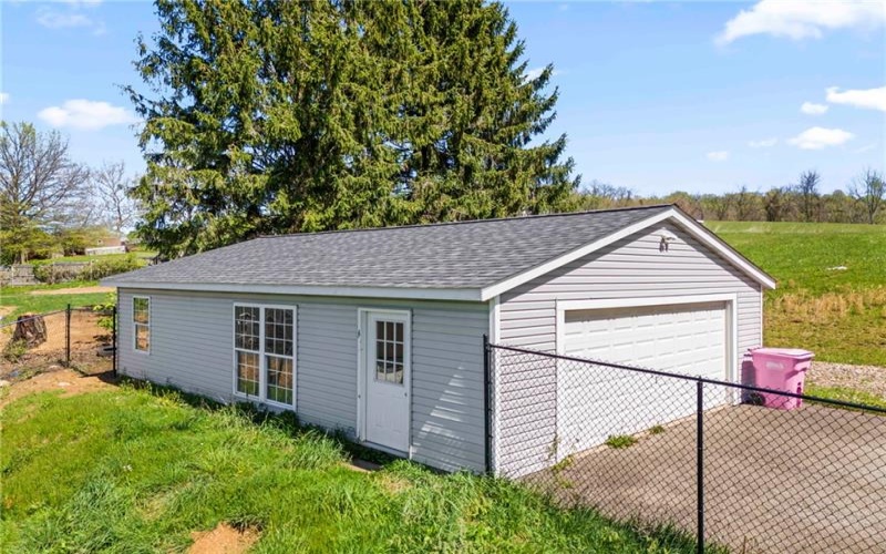 297 Rainey Rd, Eighty Four, 15330, 3 Bedrooms Bedrooms, 7 Rooms Rooms,2 BathroomsBathrooms,Residential,For Sale,Rainey Rd,1698975
