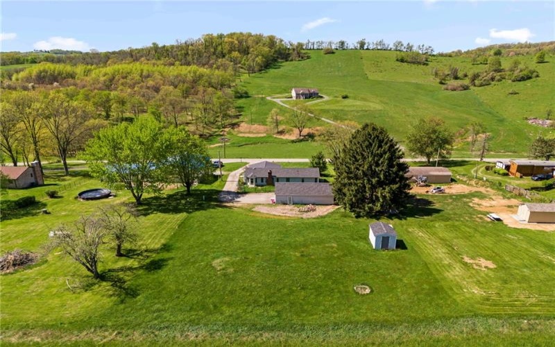 297 Rainey Rd, Eighty Four, 15330, 3 Bedrooms Bedrooms, 7 Rooms Rooms,2 BathroomsBathrooms,Residential,For Sale,Rainey Rd,1698975