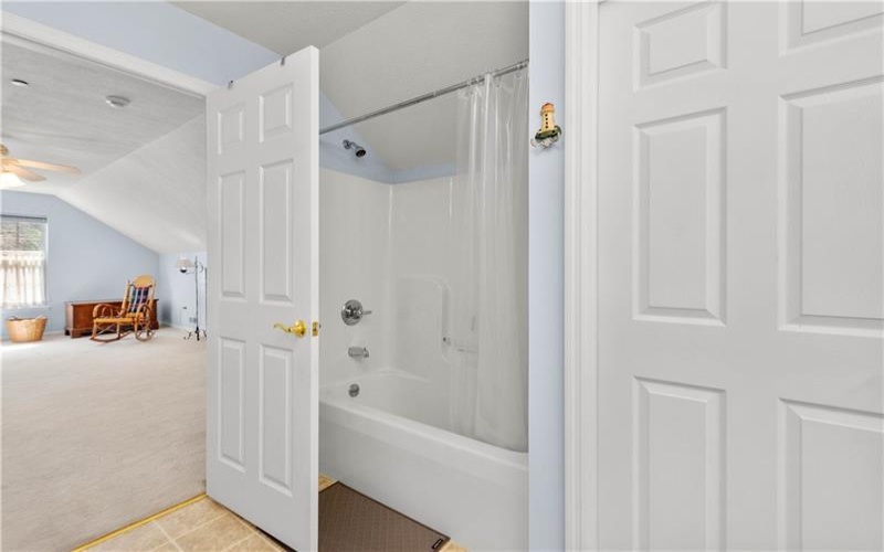 1204 St. Andrews Drive, Washington, 15301, 3 Bedrooms Bedrooms, 8 Rooms Rooms,2.1 BathroomsBathrooms,Residential,For Sale,St. Andrews Drive,1699141