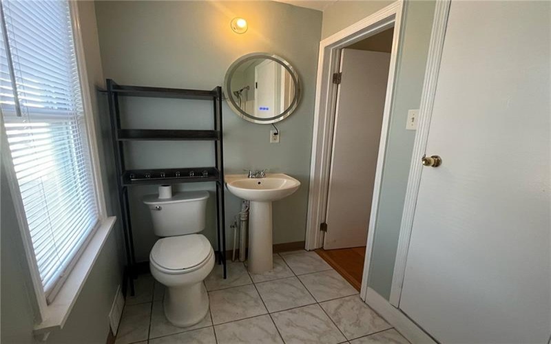 59 LEBANON AVENUE, Uniontown, 15401, 4 Bedrooms Bedrooms, 8 Rooms Rooms,2 BathroomsBathrooms,Residential,For Sale,LEBANON AVENUE,1699244