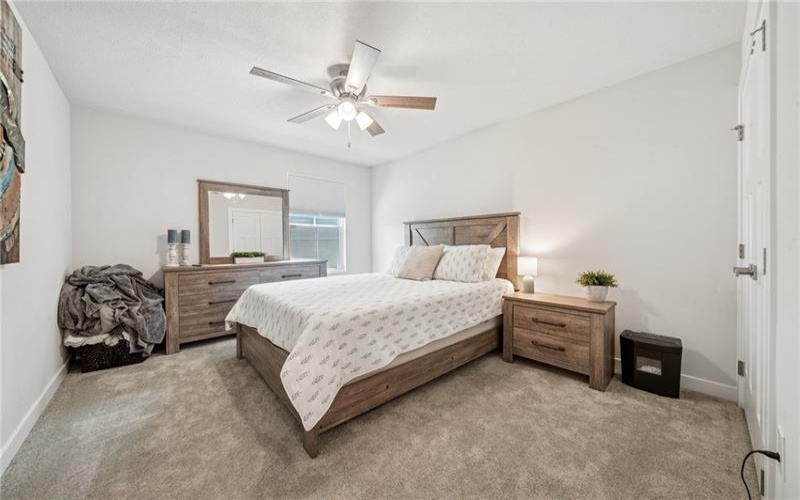 406 Spruce Lane, Houston, 15342, 3 Bedrooms Bedrooms, 9 Rooms Rooms,2.1 BathroomsBathrooms,Residential,For Sale,Spruce Lane,1699266