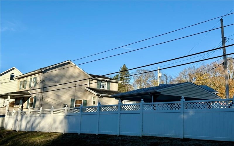 217 Vernon Dr, West Newton, 15089, 2 Bedrooms Bedrooms, 6 Rooms Rooms,1.1 BathroomsBathrooms,Residential,For Sale,Vernon Dr,1677889