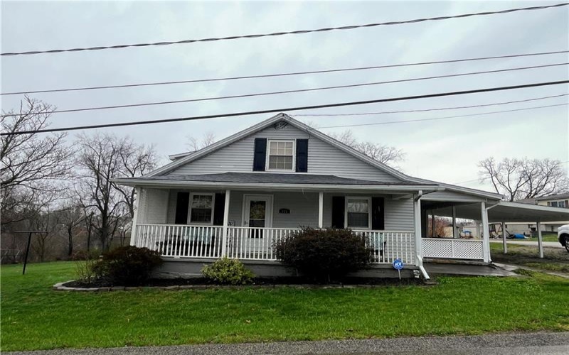 121 Franklin Ave, Uniontown, 15401, 3 Bedrooms Bedrooms, 7 Rooms Rooms,1.1 BathroomsBathrooms,Residential,For Sale,Franklin Ave,1694212