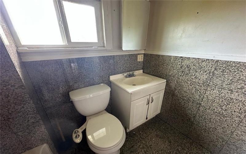 412 Forest St, Monessen, 15062, 1 Bedroom Bedrooms, 1 Room Rooms,2 BathroomsBathrooms,Residential,For Sale,Forest St,1699158