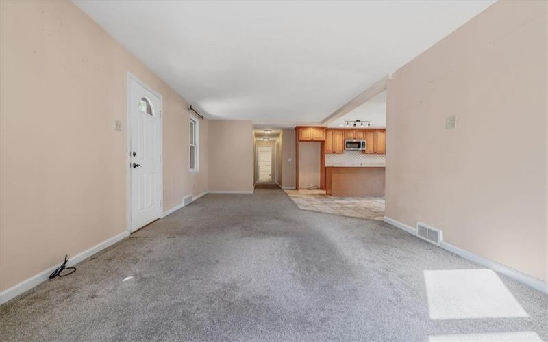 113 Saunders Station Rd, Trafford, 15085, 3 Bedrooms Bedrooms, 8 Rooms Rooms,3 BathroomsBathrooms,Residential,For Sale,Saunders Station Rd,1699187