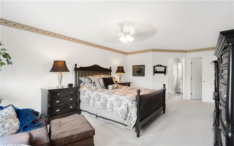 114 Vista Dr, Canonsburg, 15317, 4 Bedrooms Bedrooms, 9 Rooms Rooms,2.1 BathroomsBathrooms,Residential,For Sale,Vista Dr,1699233