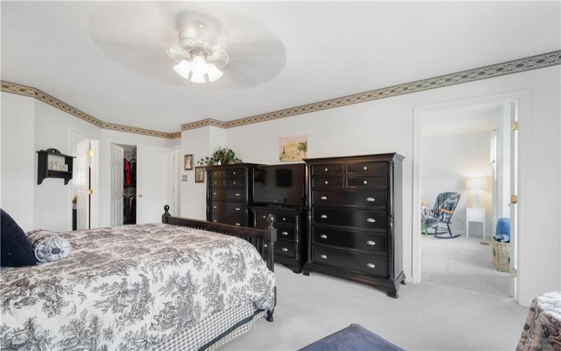 114 Vista Dr, Canonsburg, 15317, 4 Bedrooms Bedrooms, 9 Rooms Rooms,2.1 BathroomsBathrooms,Residential,For Sale,Vista Dr,1699233