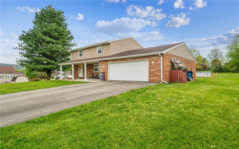 375 Wilson St, Derry, 15627, 3 Bedrooms Bedrooms, 9 Rooms Rooms,2.2 BathroomsBathrooms,Residential,For Sale,Wilson St,1699241