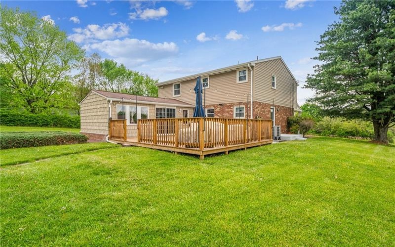 375 Wilson St, Derry, 15627, 3 Bedrooms Bedrooms, 9 Rooms Rooms,2.2 BathroomsBathrooms,Residential,For Sale,Wilson St,1699241