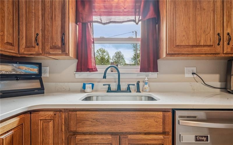 375 Wilson St, Derry, 15627, 3 Bedrooms Bedrooms, 9 Rooms Rooms,2.2 BathroomsBathrooms,Residential,For Sale,Wilson St,1699241