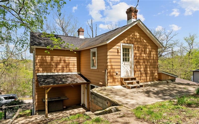 109 White St, Bentleyville, 15314, 3 Bedrooms Bedrooms, ,1 BathroomBathrooms,Residential,For Sale,White St,1699305