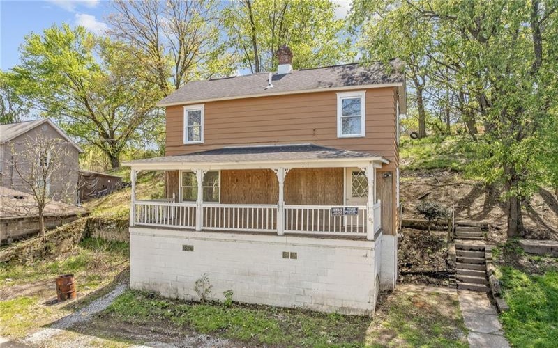 109 White St, Bentleyville, 15314, 3 Bedrooms Bedrooms, ,1 BathroomBathrooms,Residential,For Sale,White St,1699305