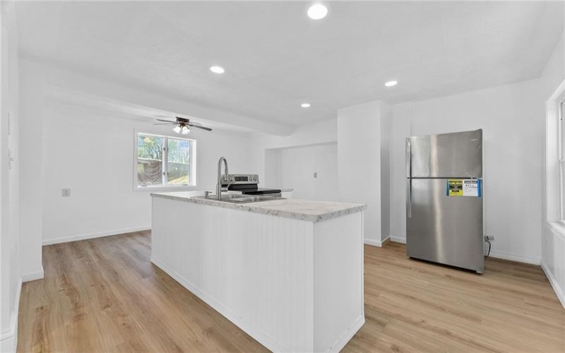 109 White St, Bentleyville, 15314, 3 Bedrooms Bedrooms, ,1 BathroomBathrooms,Residential,For Sale,White St,1699305