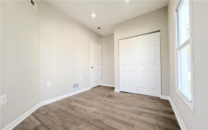 122 Elm St, Canonsburg, 15317, 4 Bedrooms Bedrooms, ,3 BathroomsBathrooms,Lease,For Sale,Elm St,1699321