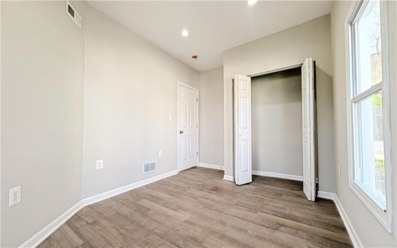 122 Elm St, Canonsburg, 15317, 4 Bedrooms Bedrooms, ,3 BathroomsBathrooms,Lease,For Sale,Elm St,1699321