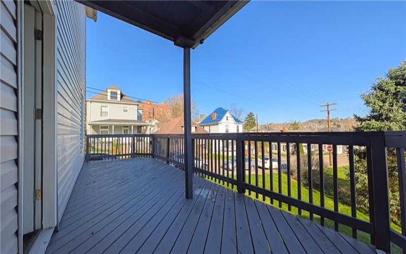 122 Elm St, Canonsburg, 15317, 4 Bedrooms Bedrooms, ,3 BathroomsBathrooms,Lease,For Sale,Elm St,1699321