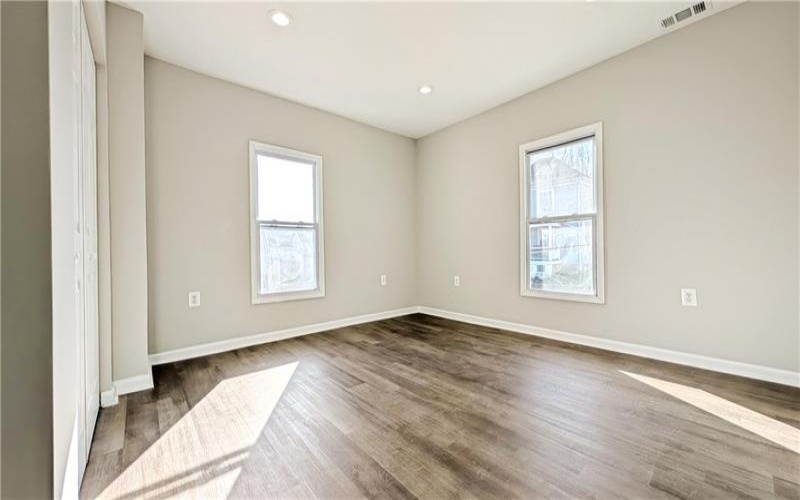 122 Elm St, Canonsburg, 15317, 4 Bedrooms Bedrooms, ,3 BathroomsBathrooms,Lease,For Sale,Elm St,1699321