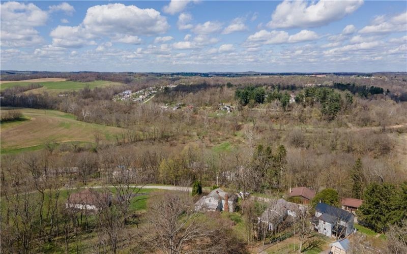 62 Ellview Road, Scenery Hill, 15360, 3 Bedrooms Bedrooms, 8 Rooms Rooms,1.1 BathroomsBathrooms,Residential,For Sale,Ellview Road,1699331