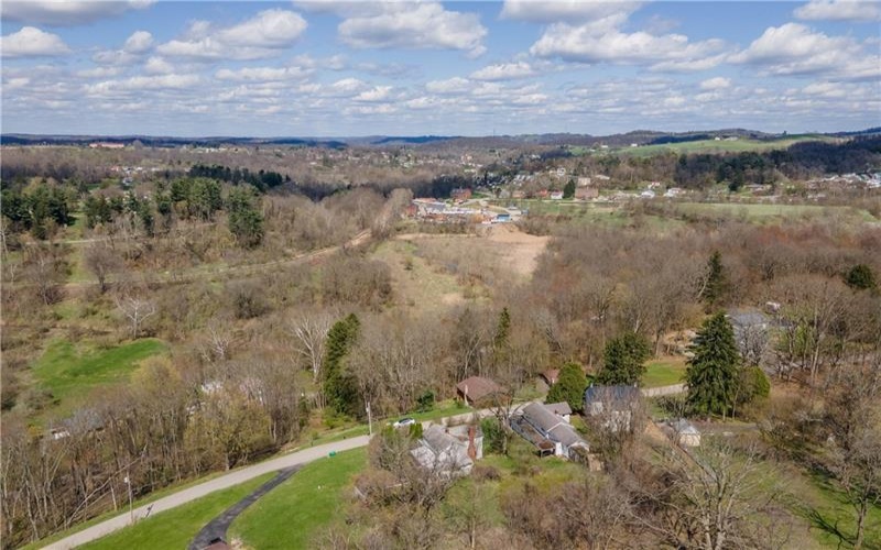 62 Ellview Road, Scenery Hill, 15360, 3 Bedrooms Bedrooms, 8 Rooms Rooms,1.1 BathroomsBathrooms,Residential,For Sale,Ellview Road,1699331