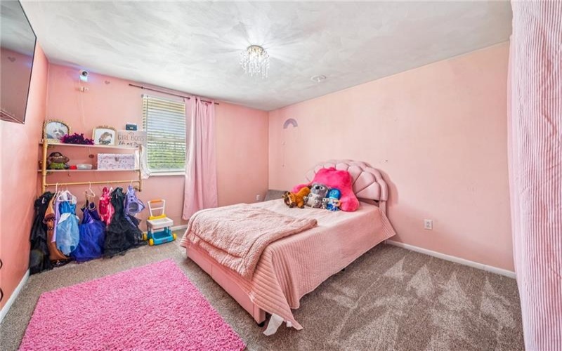 1 Fitch Ln, Greensburg, 15601, 3 Bedrooms Bedrooms, 9 Rooms Rooms,1.1 BathroomsBathrooms,Residential,For Sale,Fitch Ln,1699341