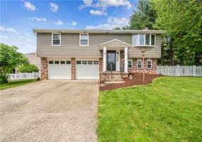 1 Fitch Ln, Greensburg, 15601, 3 Bedrooms Bedrooms, 9 Rooms Rooms,1.1 BathroomsBathrooms,Residential,For Sale,Fitch Ln,1699341