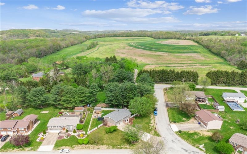 1 Fitch Ln, Greensburg, 15601, 3 Bedrooms Bedrooms, 9 Rooms Rooms,1.1 BathroomsBathrooms,Residential,For Sale,Fitch Ln,1699341