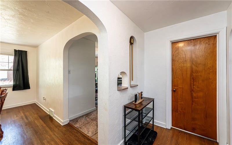 310 14th Street, Jeannette, 15644, 2 Bedrooms Bedrooms, 8 Rooms Rooms,1.2 BathroomsBathrooms,Residential,For Sale,14th Street,1699342