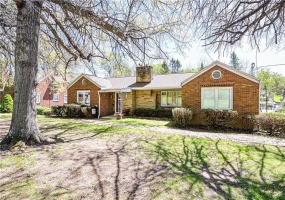 310 14th Street, Jeannette, 15644, 2 Bedrooms Bedrooms, 8 Rooms Rooms,1.2 BathroomsBathrooms,Residential,For Sale,14th Street,1699342
