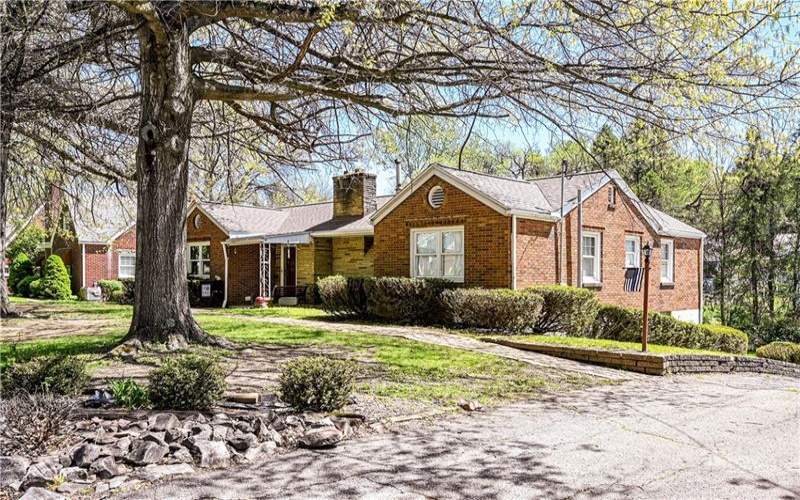 310 14th Street, Jeannette, 15644, 2 Bedrooms Bedrooms, 8 Rooms Rooms,1.2 BathroomsBathrooms,Residential,For Sale,14th Street,1699342