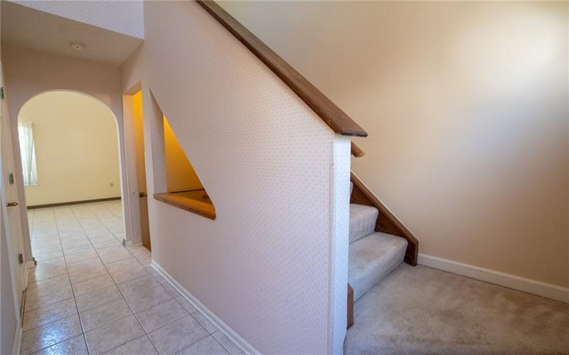 1437 Yorktown Dr, Lawrence, 15055, 3 Bedrooms Bedrooms, 10 Rooms Rooms,3.1 BathroomsBathrooms,Residential,For Sale,Yorktown Dr,1699343