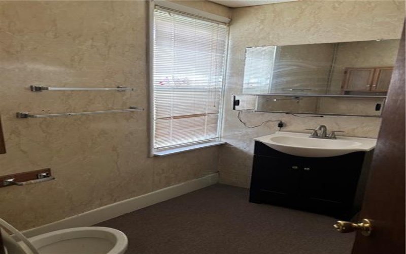648 S. Ankeny St, Somerset, 15501, 2 Bedrooms Bedrooms, ,1 BathroomBathrooms,Lease,For Sale,S. Ankeny St,1699345