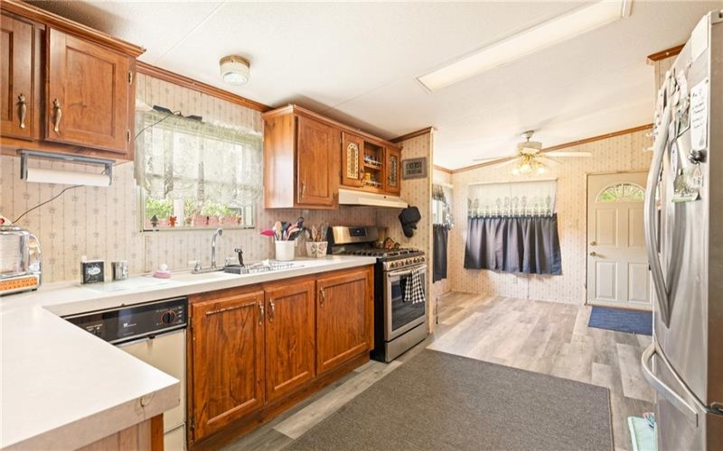 146 Middle St, Jenners, 15546, 3 Bedrooms Bedrooms, ,2 BathroomsBathrooms,Residential,For Sale,Middle St,1699364