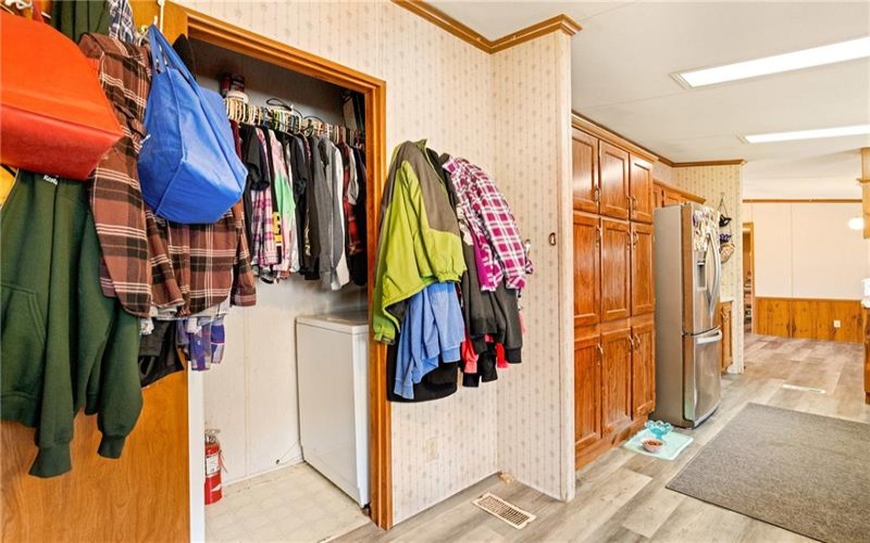 146 Middle St, Jenners, 15546, 3 Bedrooms Bedrooms, ,2 BathroomsBathrooms,Residential,For Sale,Middle St,1699364