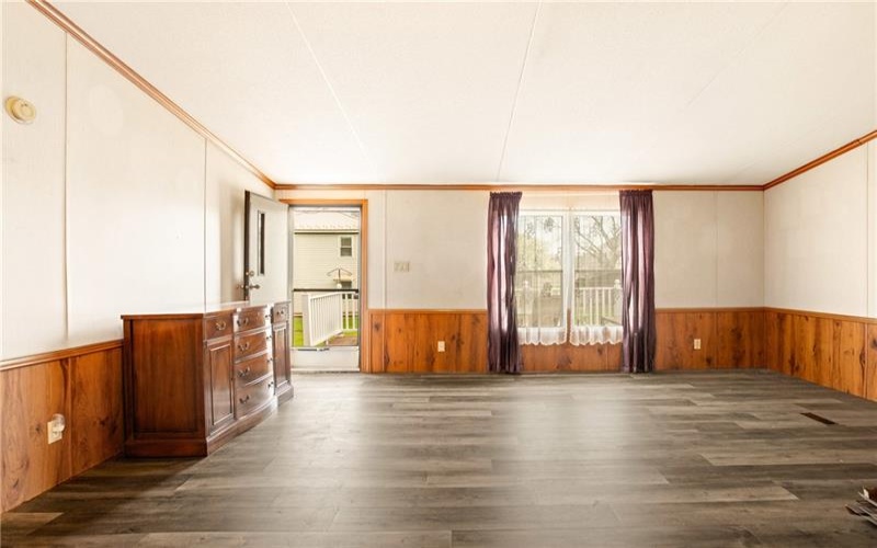 146 Middle St, Jenners, 15546, 3 Bedrooms Bedrooms, ,2 BathroomsBathrooms,Residential,For Sale,Middle St,1699364