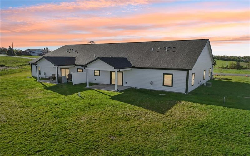 1171 VALLEY-CLUB DR., IRWIN, 15642, 3 Bedrooms Bedrooms, 8 Rooms Rooms,2 BathroomsBathrooms,Residential,For Sale,VALLEY-CLUB DR.,1699367