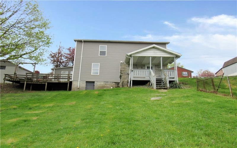 776 Vine Street, Mt. Pleasant, 15666, 2 Bedrooms Bedrooms, 6 Rooms Rooms,2 BathroomsBathrooms,Residential,For Sale,Vine Street,1699373