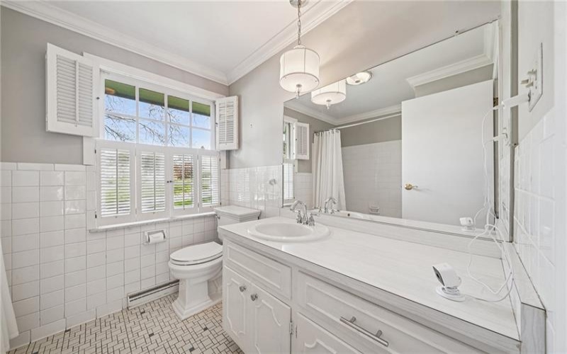 26 Cypress Avenue, Greensburg, 15601, 4 Bedrooms Bedrooms, 11 Rooms Rooms,2.2 BathroomsBathrooms,Residential,For Sale,Cypress Avenue,1699374