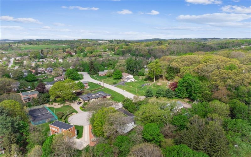 26 Cypress Avenue, Greensburg, 15601, 4 Bedrooms Bedrooms, 11 Rooms Rooms,2.2 BathroomsBathrooms,Residential,For Sale,Cypress Avenue,1699374