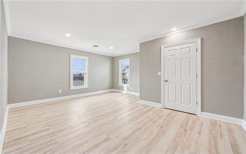 627 Spruce St, Irwin, 15642, 3 Bedrooms Bedrooms, 6 Rooms Rooms,2 BathroomsBathrooms,Residential,For Sale,Spruce St,1699375