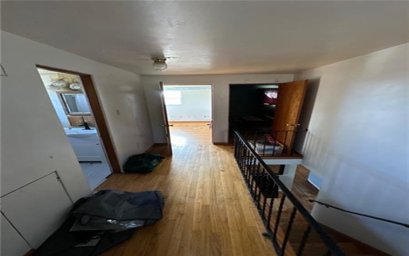 1010 1st St, Irwin, 15642, 3 Bedrooms Bedrooms, ,2 BathroomsBathrooms,Residential,For Sale,1st St,1699395