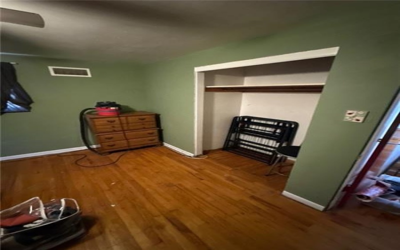 1010 1st St, Irwin, 15642, 3 Bedrooms Bedrooms, ,2 BathroomsBathrooms,Residential,For Sale,1st St,1699395