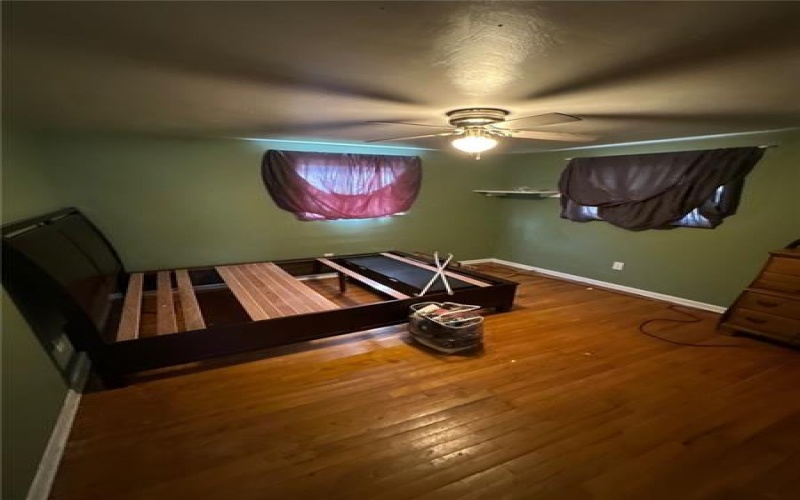1010 1st St, Irwin, 15642, 3 Bedrooms Bedrooms, ,2 BathroomsBathrooms,Residential,For Sale,1st St,1699395