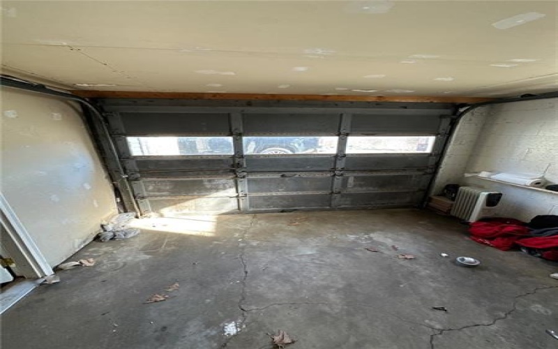 1010 1st St, Irwin, 15642, 3 Bedrooms Bedrooms, ,2 BathroomsBathrooms,Residential,For Sale,1st St,1699395