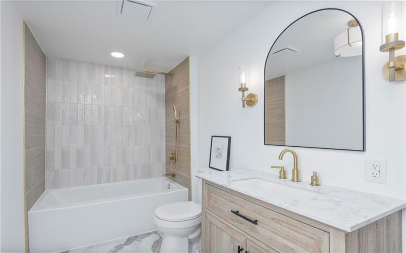 520 Washington St, Bentleyville, 15314, 3 Bedrooms Bedrooms, ,2 BathroomsBathrooms,Residential,For Sale,Washington St,1682624