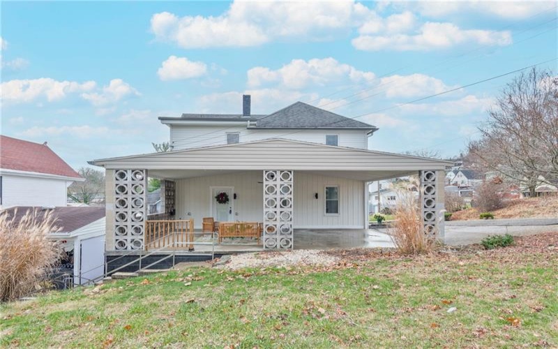 520 Washington St, Bentleyville, 15314, 3 Bedrooms Bedrooms, ,2 BathroomsBathrooms,Residential,For Sale,Washington St,1682624